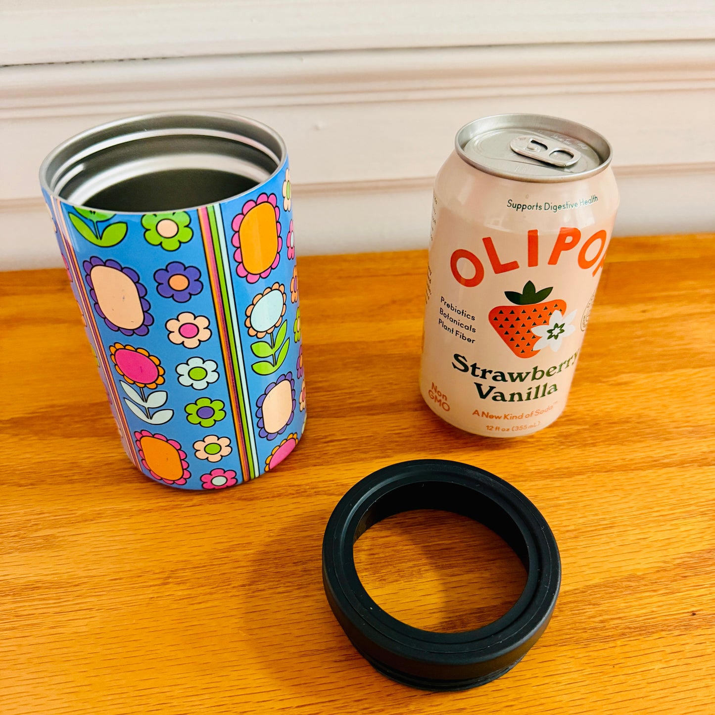 12 oz Can Cooler, Colorful Retro Floral Pattern