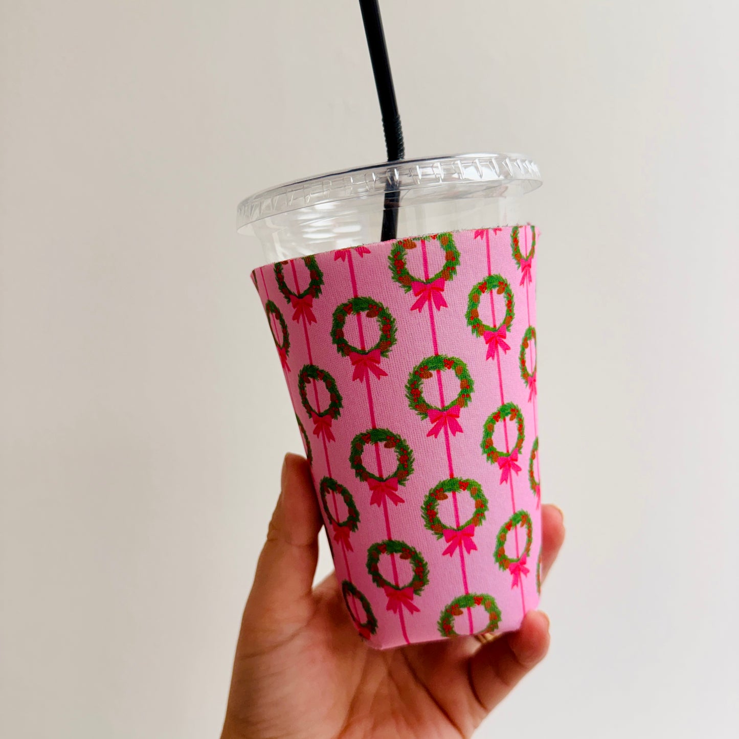 Iced Coffee Sleeve, Pink Wreaths