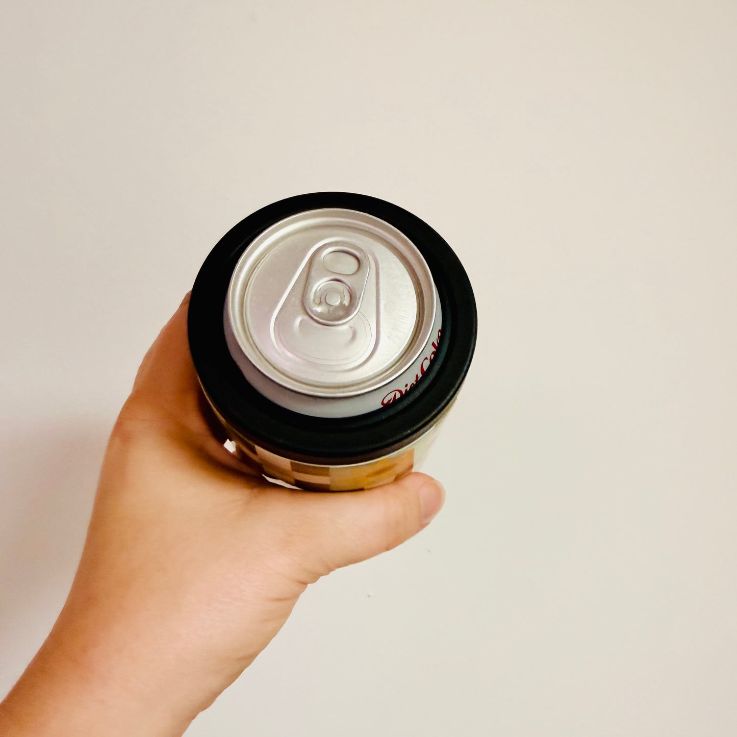 12 oz Can Cooler, Sunflower Checkered Pattern