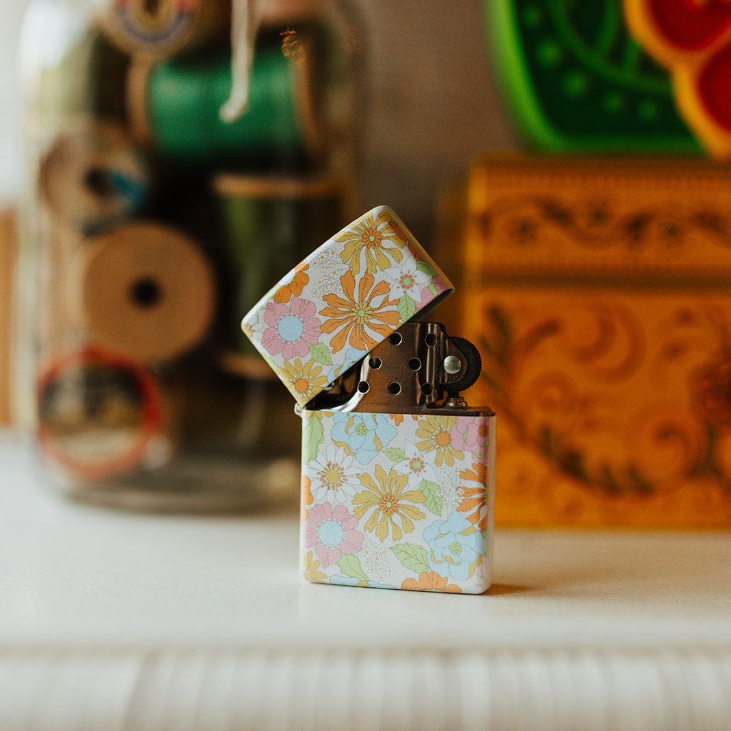 Refillable Lighter, Vintage Floral Pattern