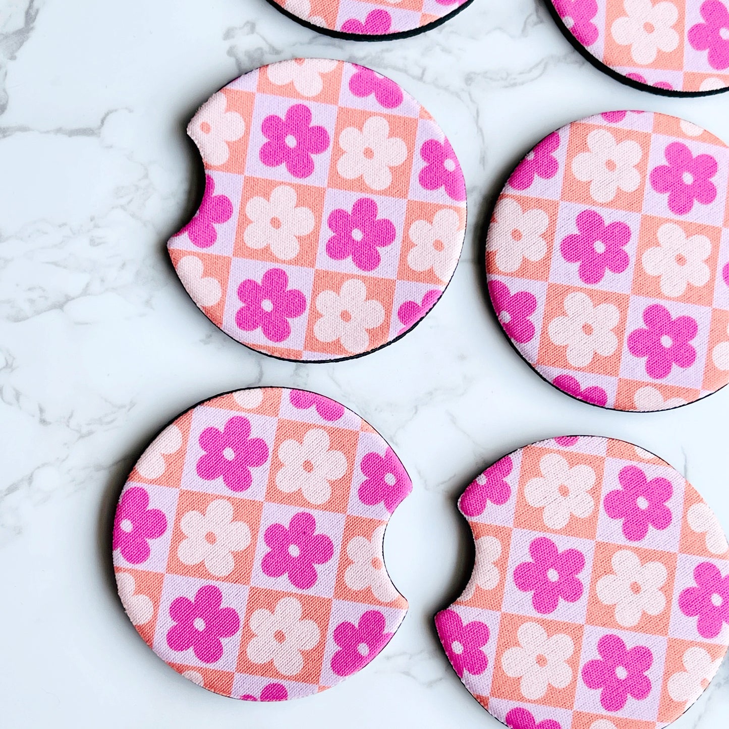 2 Car Coasters, Pink and Orange Checkered Daisy Design