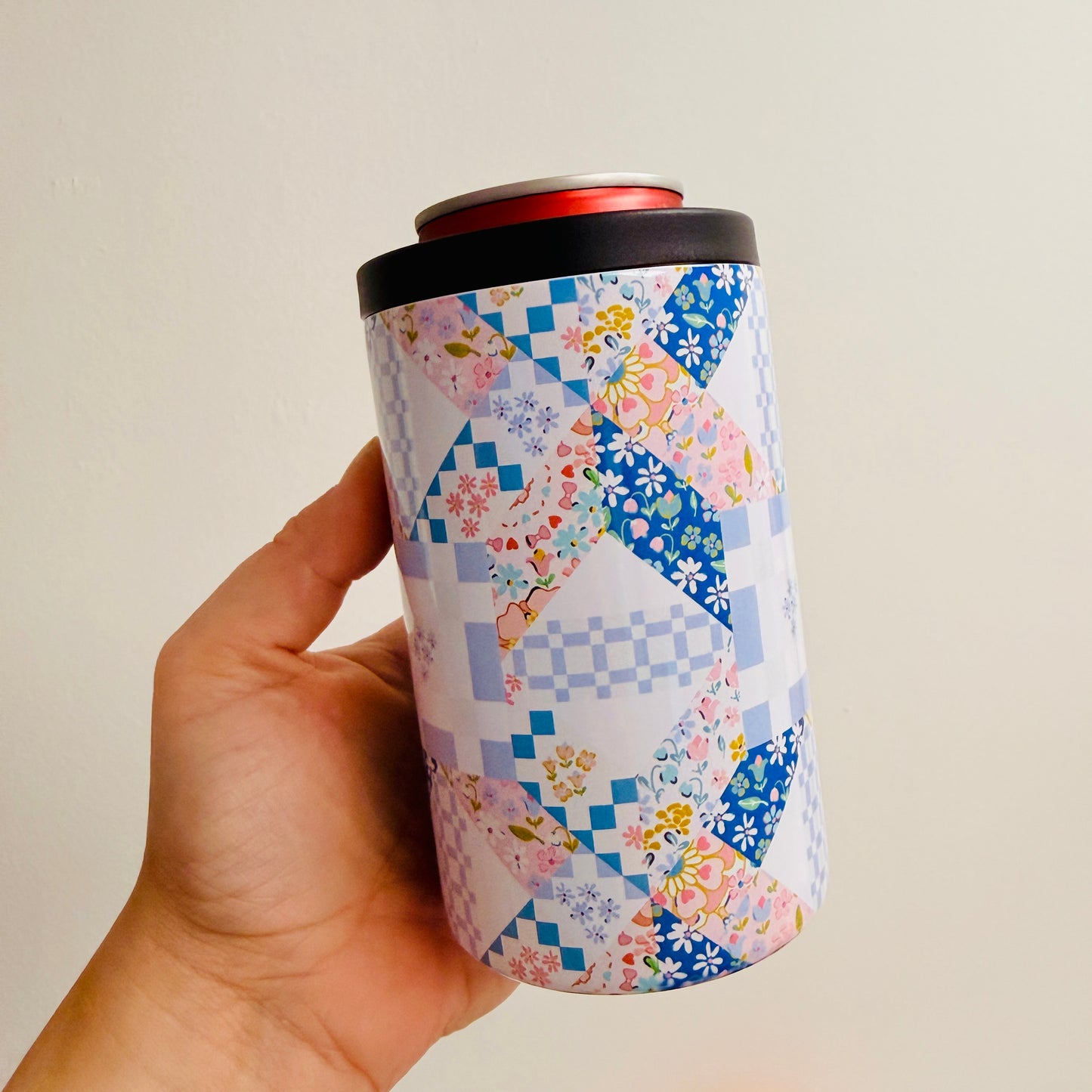 12 oz Can Cooler, Blue Quilt Pattern