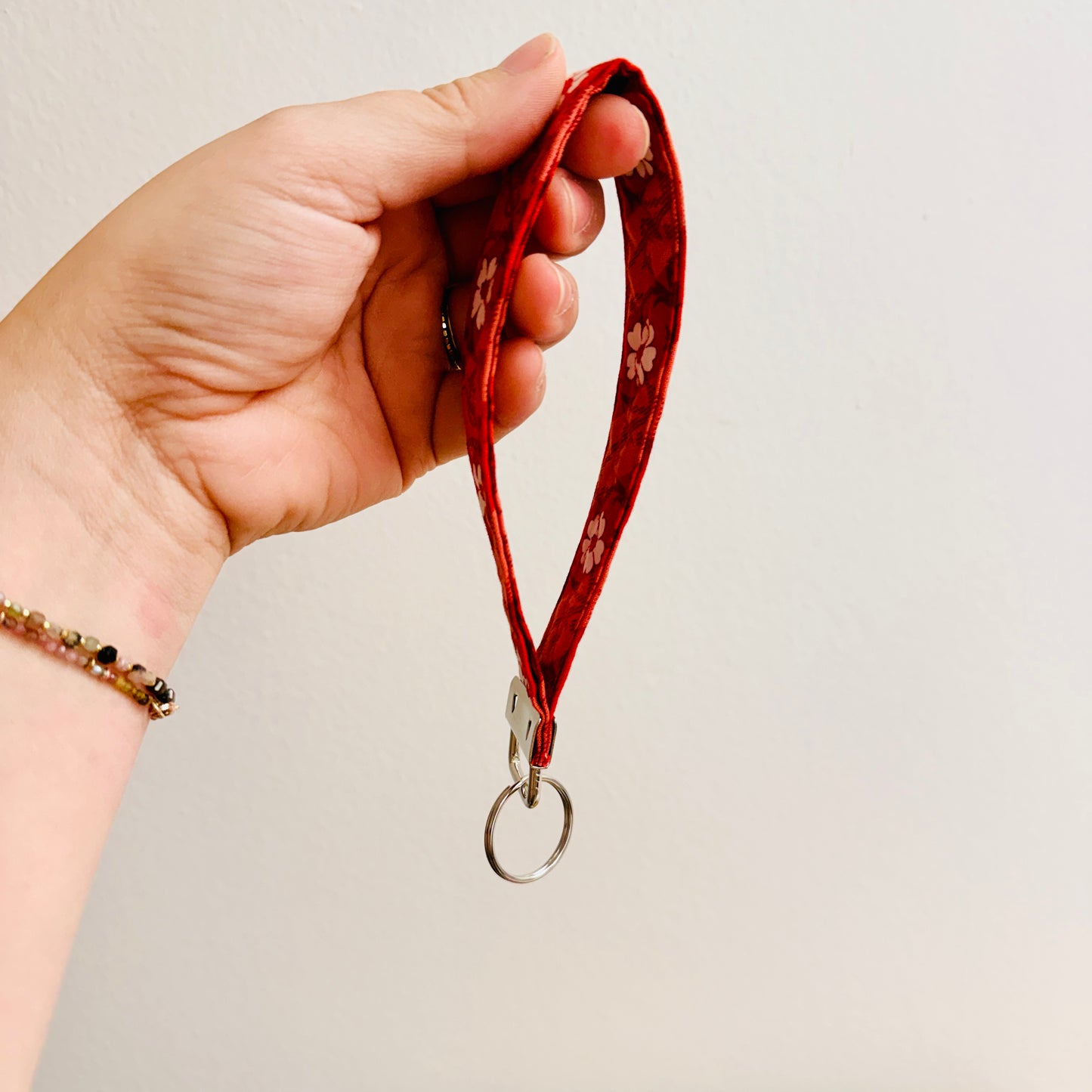 Wristlet, Red Floral Pattern