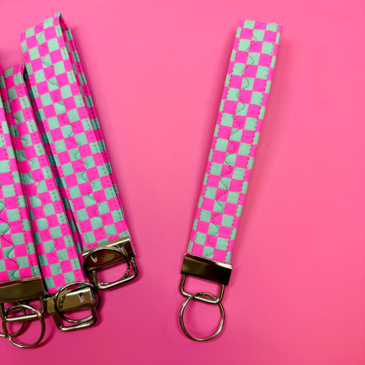 Wristlet, Pink & Mint Checker Pattern