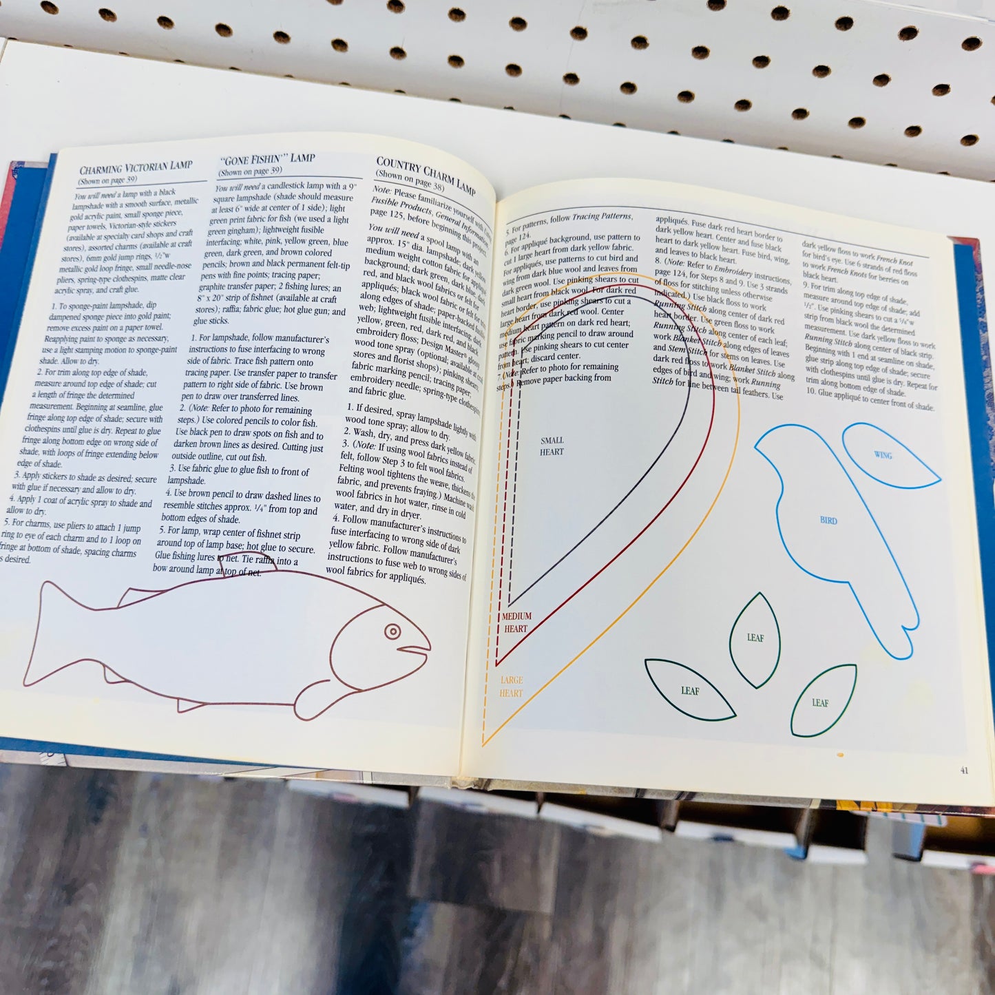 Found Book, Easy Does It Crafts 1994