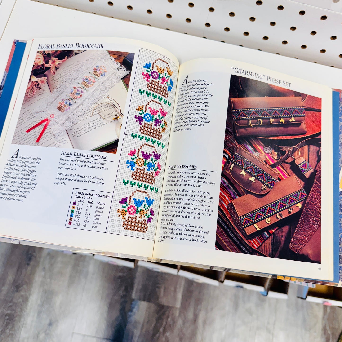 Found Book, Easy Does It Crafts 1994