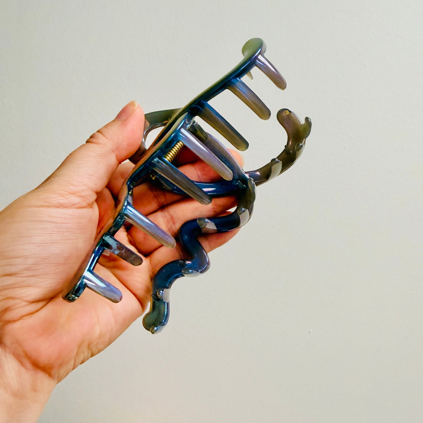 Hair Clip, Iridescent Gray Squiggle