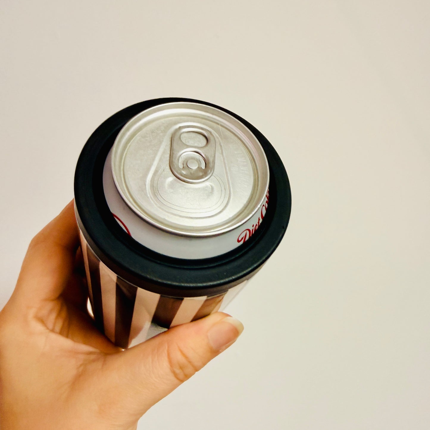12 oz Can Cooler, Hot Moms Club