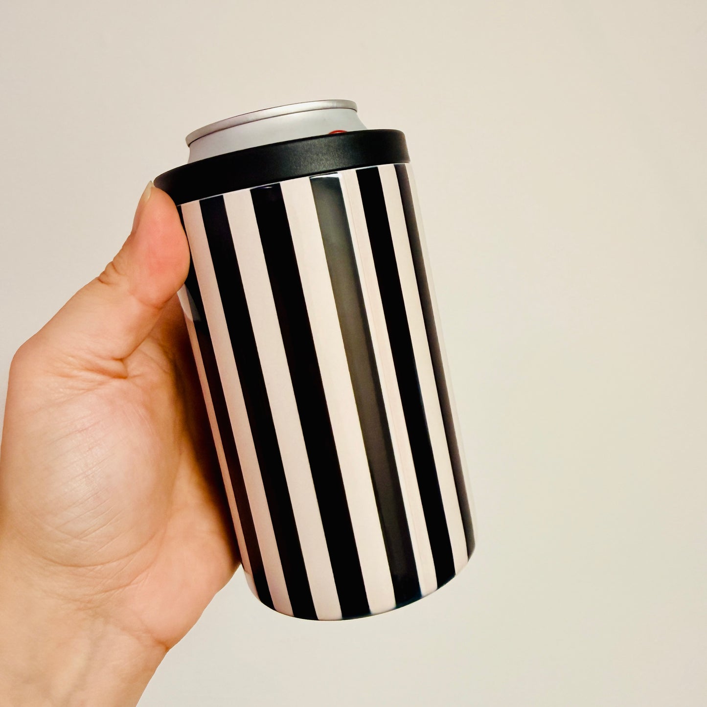 12 oz Can Cooler, Hot Moms Club