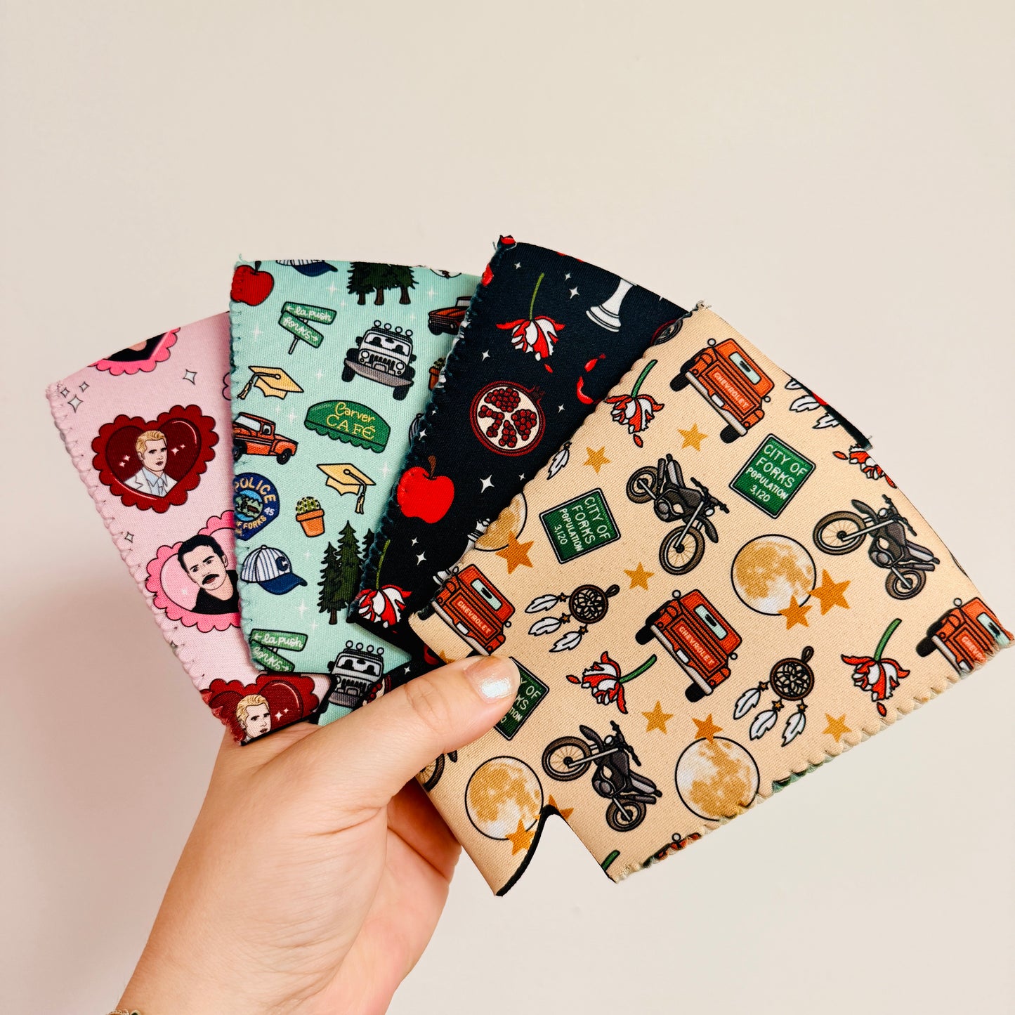 Iced Coffee Sleeve, Twi Themed Choice