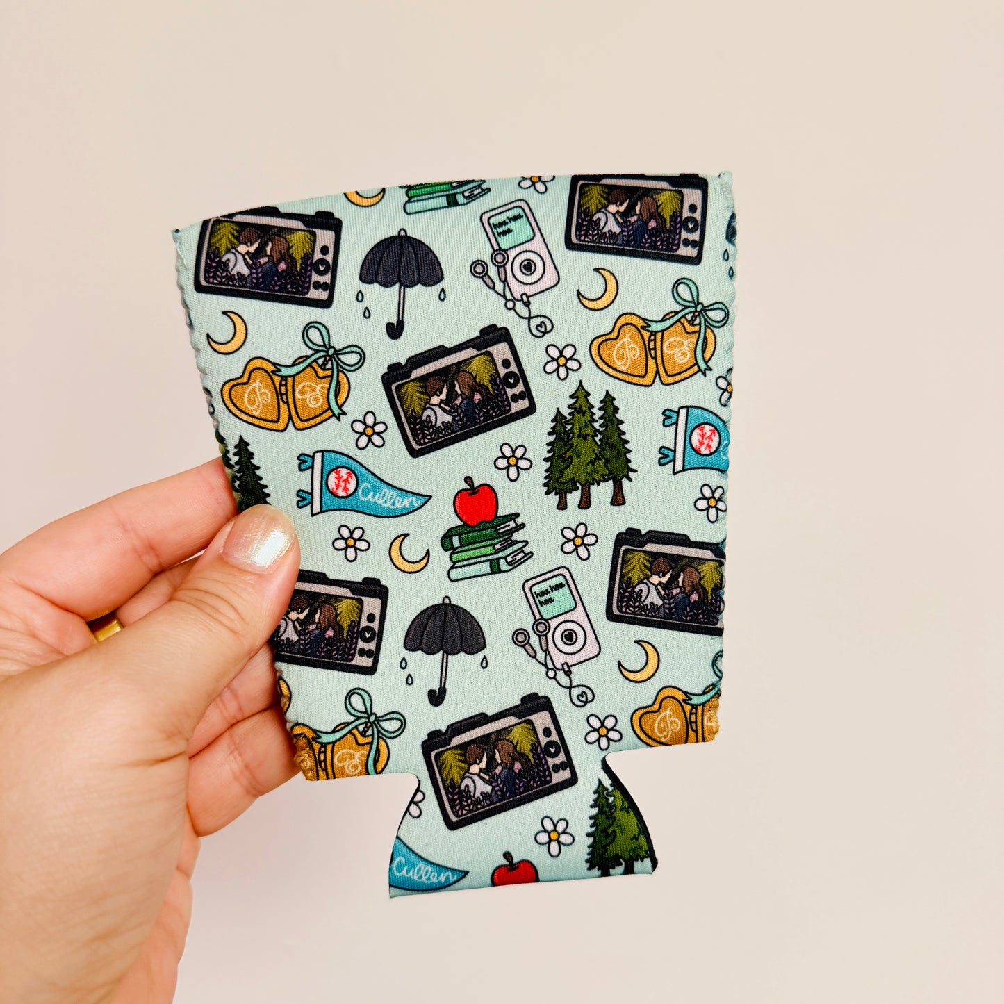 Iced Coffee Sleeve, Twi Themed Choice