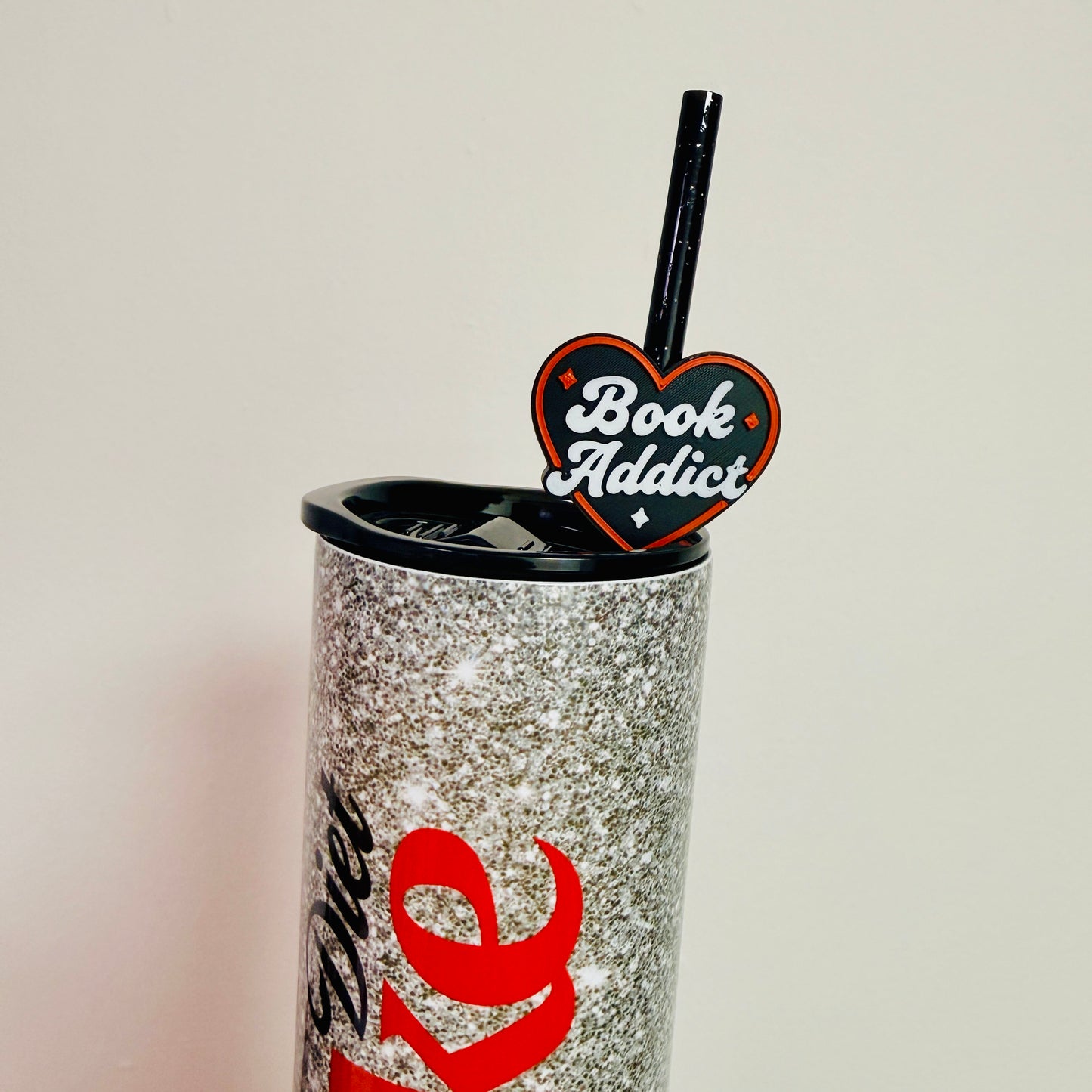 Straw Topper, Book Addict