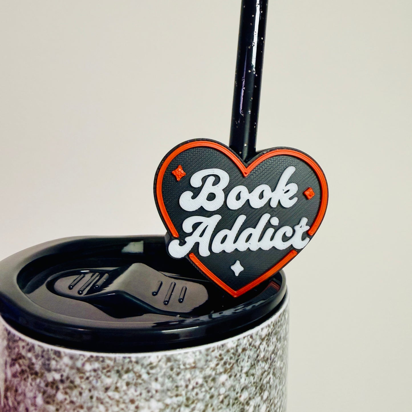 Straw Topper, Book Addict