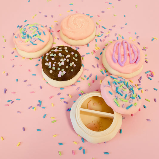 Purse Pill Box, Frosted Sugar Cookie