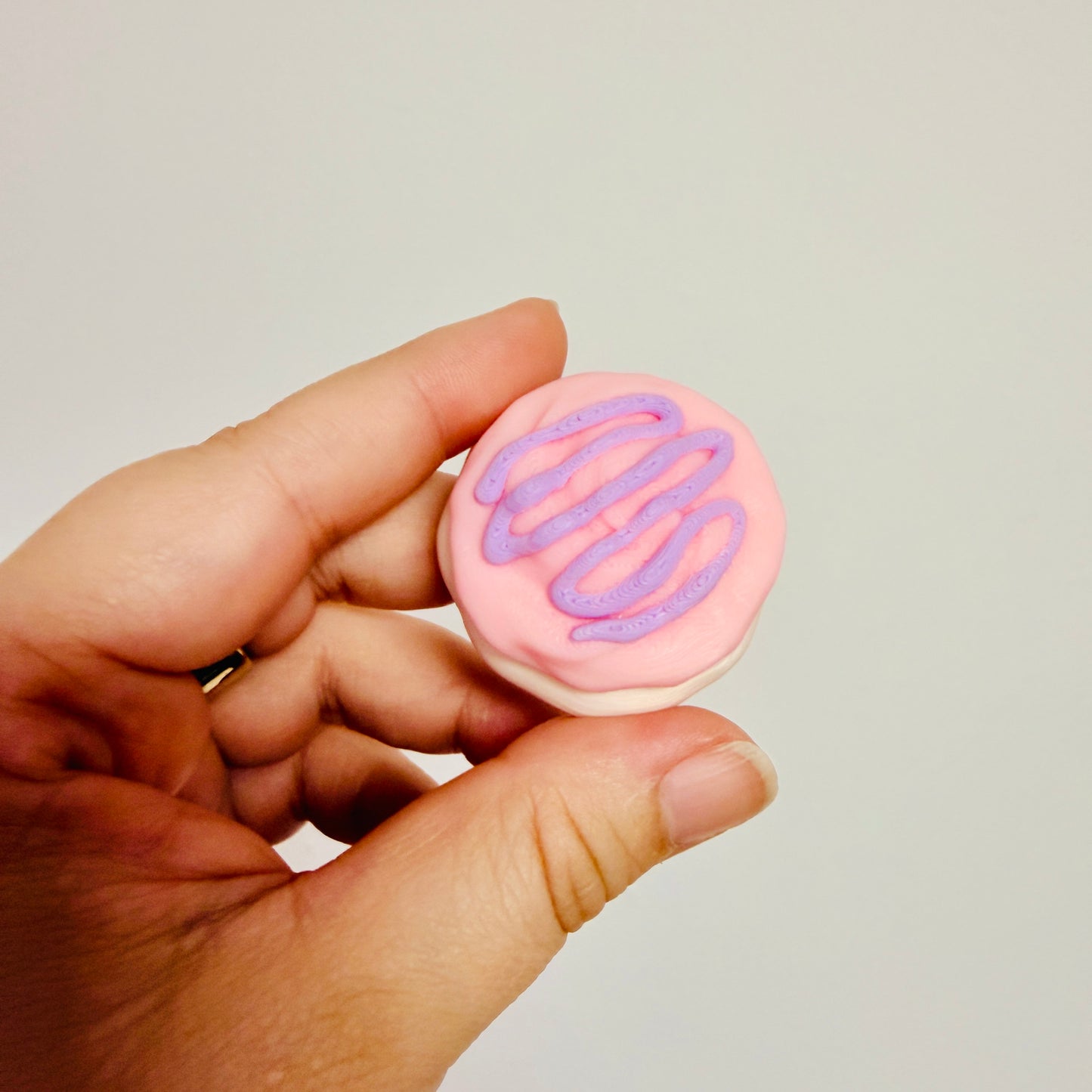 Purse Pill Box, Frosted Sugar Cookie