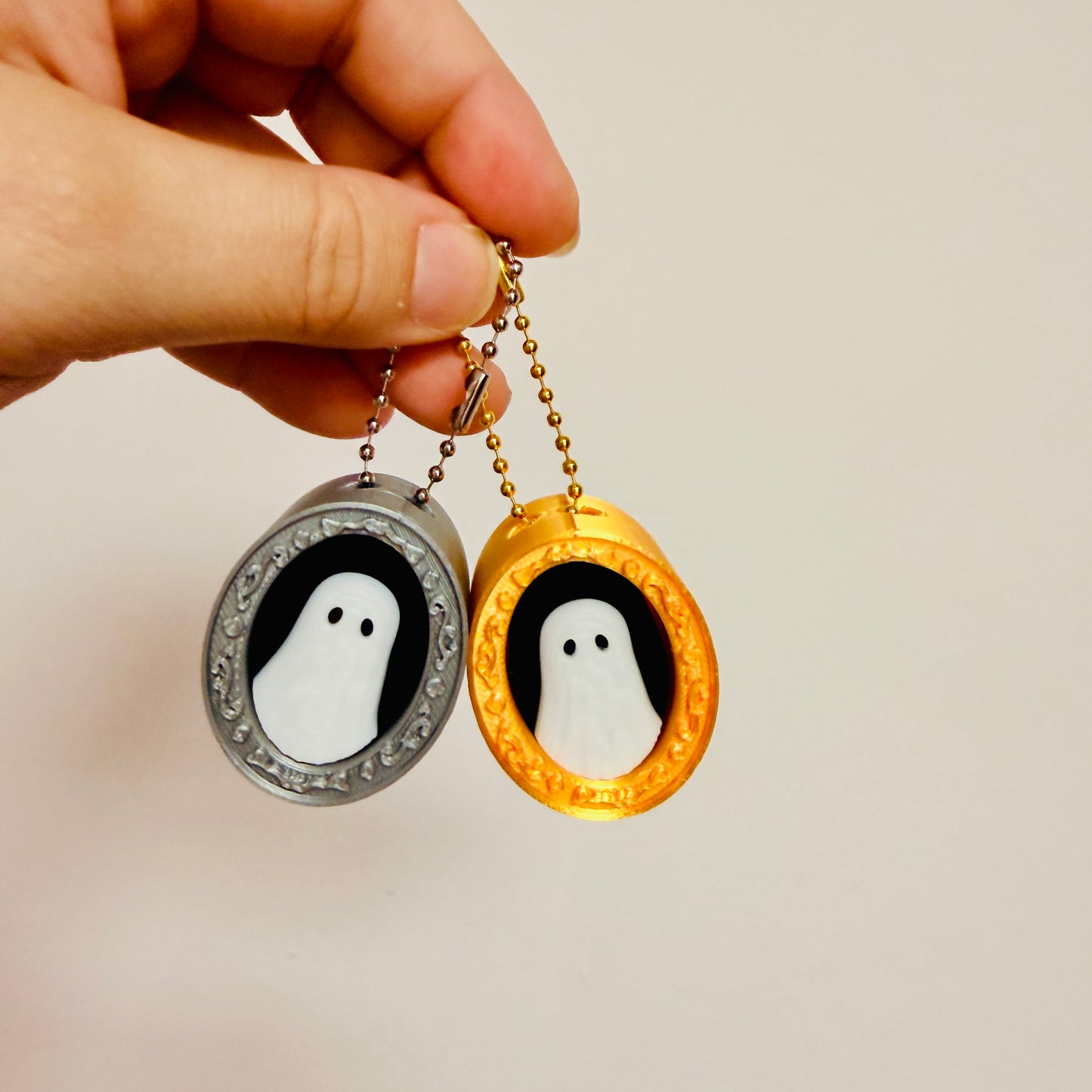 Clicker Keychain, Victorian Framed Ghost Painting