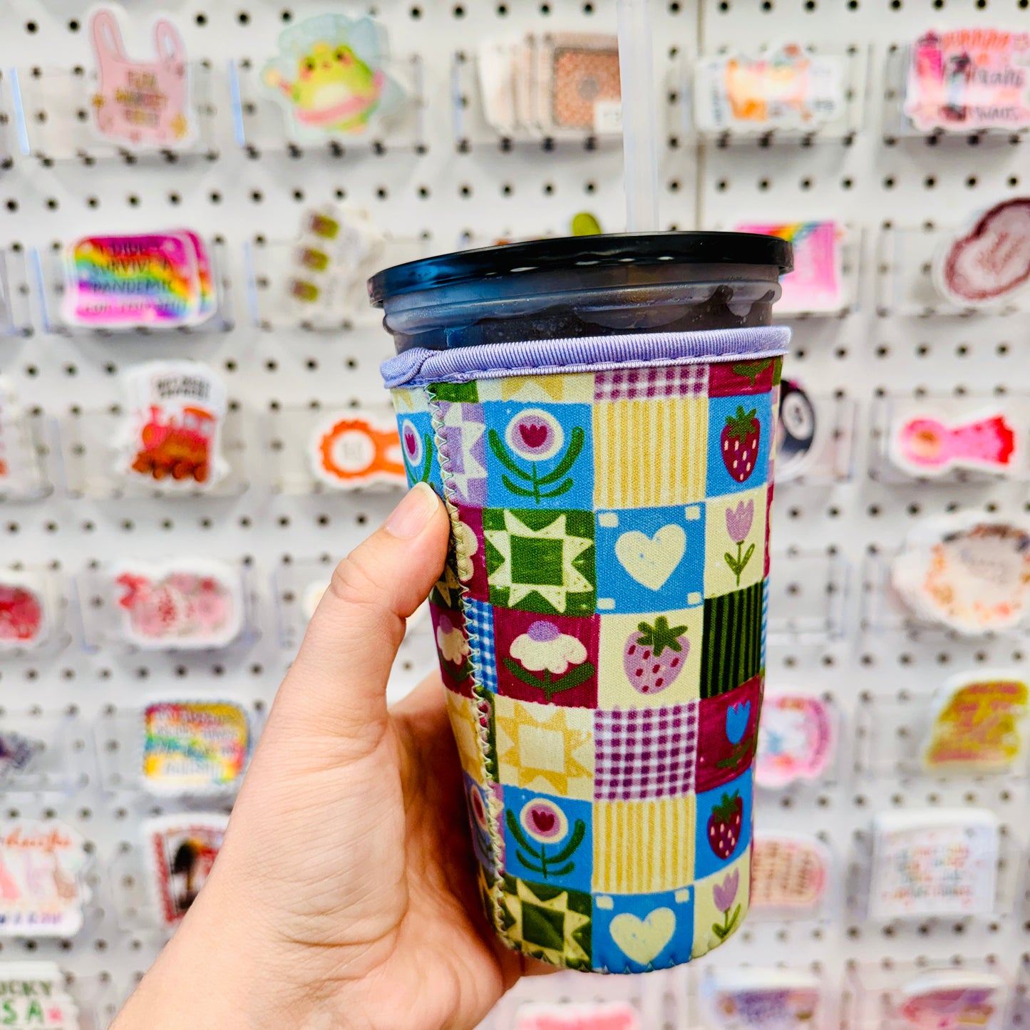 Large Drink Sleeve, Strawberry Patch Pattern
