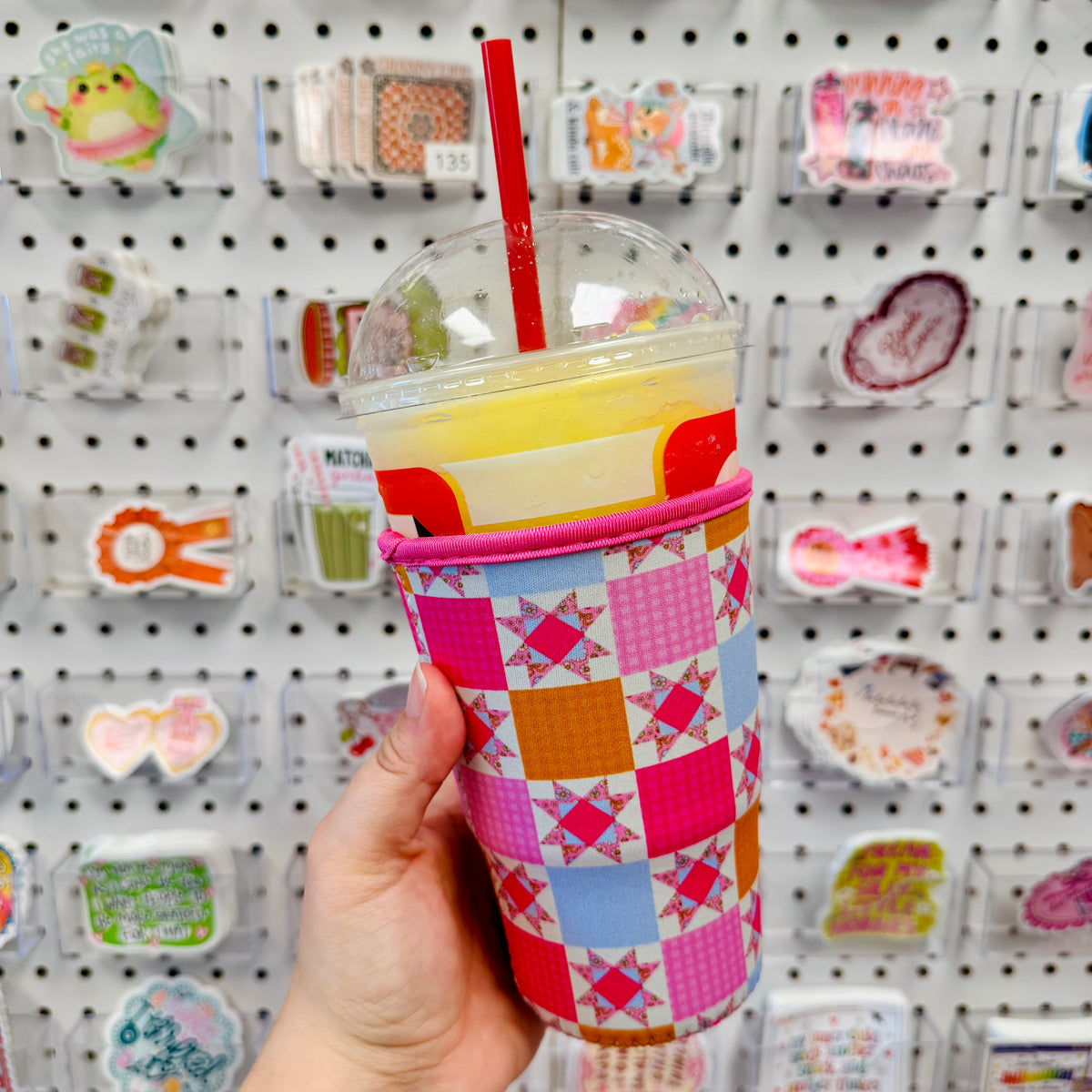 Large Drink Sleeve, Bright Pink Quilt Pattern
