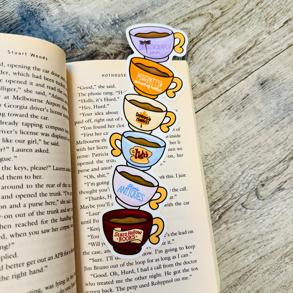 Bookmark GG Mug Stack