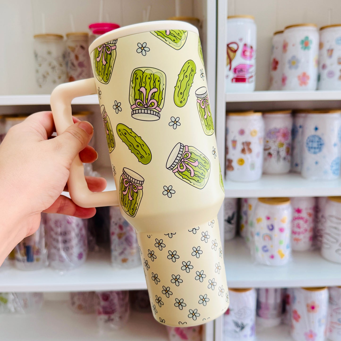 40oz Tumbler with Lid and Straw, Pickle Girly on Cream