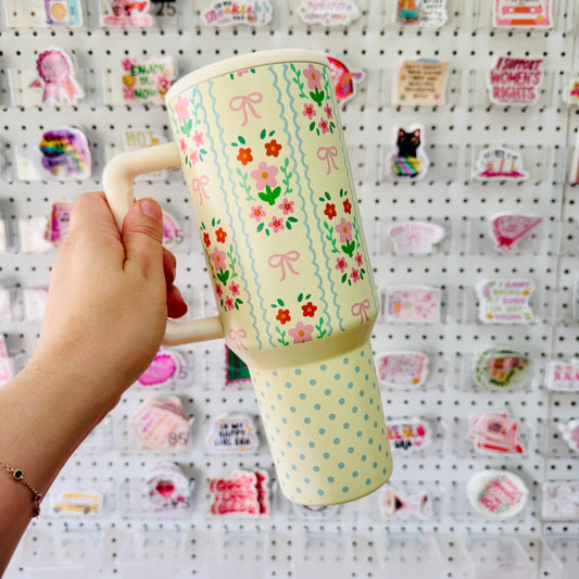 40oz Tumbler with Lid and Straw, Summer Floral Rows on Cream